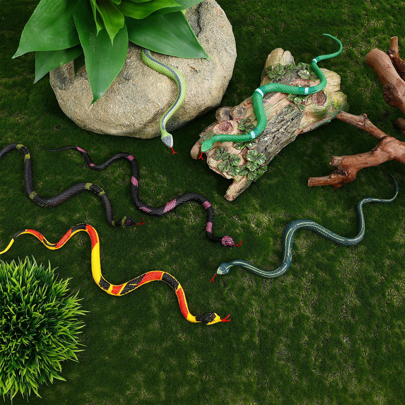 

6pcs Realistic Fake Snake Lifelike Prank Props Halloween Decor Simulation Animal Sturdy Plastic Reptile Flexible Poses Snake