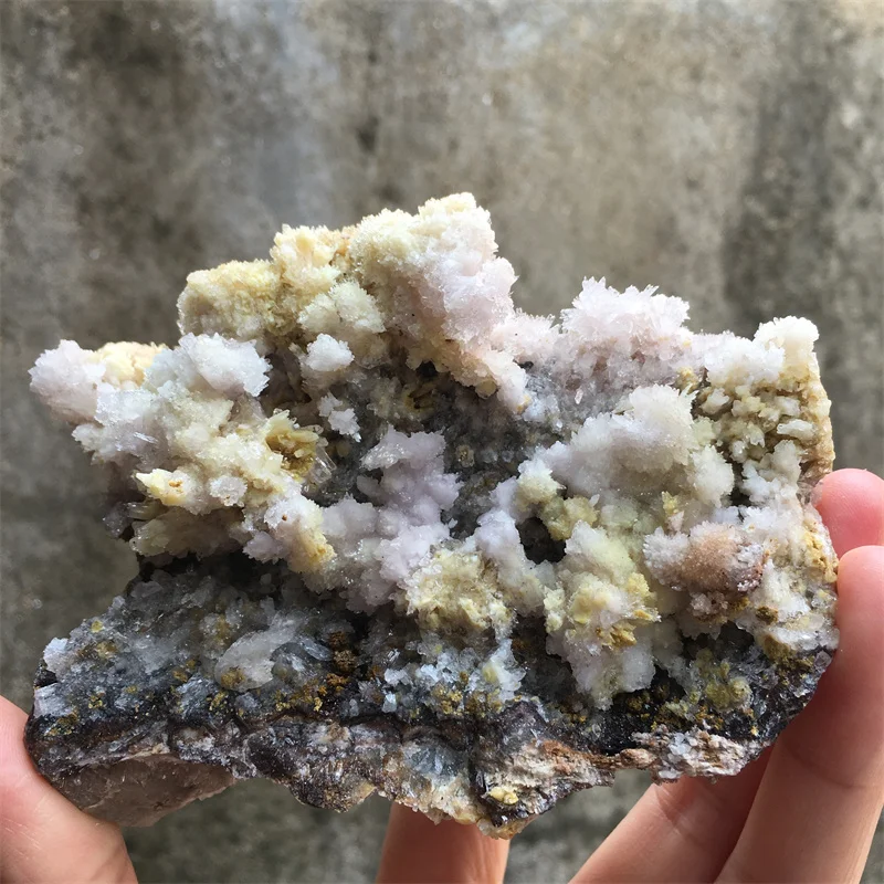 

247g Guizhou Natural Unique Creedite Specimen Crystal Quartz Mineral Cluster Healing Reiki Stones Home Decor Collection