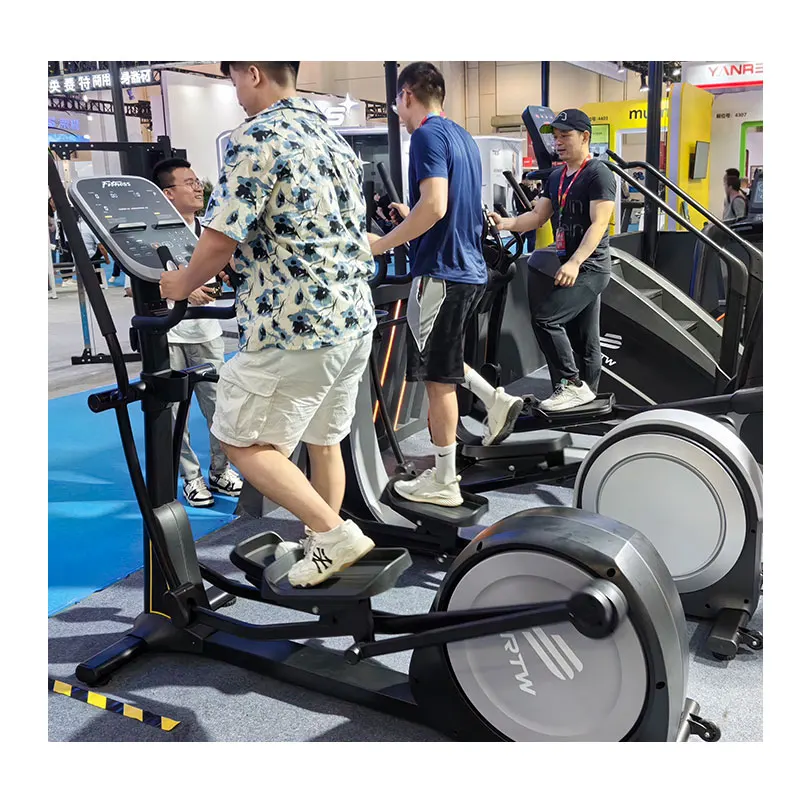 آلة تمرين المدرب آلة بيضاوية الشكل