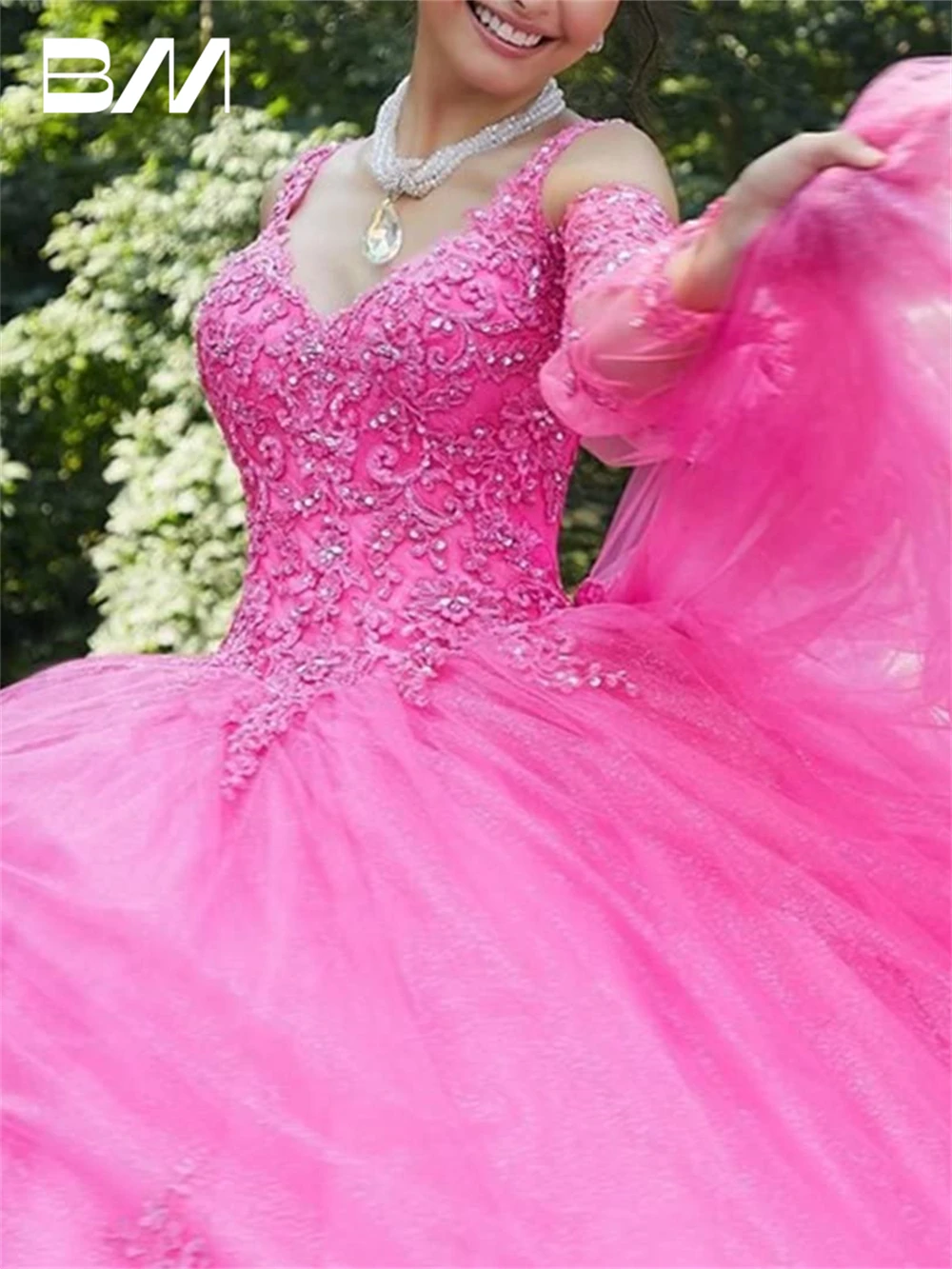 Long Flare Sleeve Lace Quinceanera Dresses Ball Gown Princess Tulle Prom Gown for Sweet 15 16 Teens