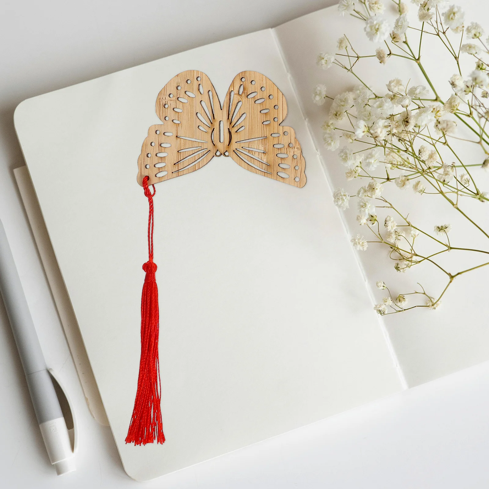 

4 Pcs Bamboo Bookmarks Bulk Delicate Butterfly Bookmark Decorative Aesthetic Wood Craft for Adults Exquisite Reading for Women