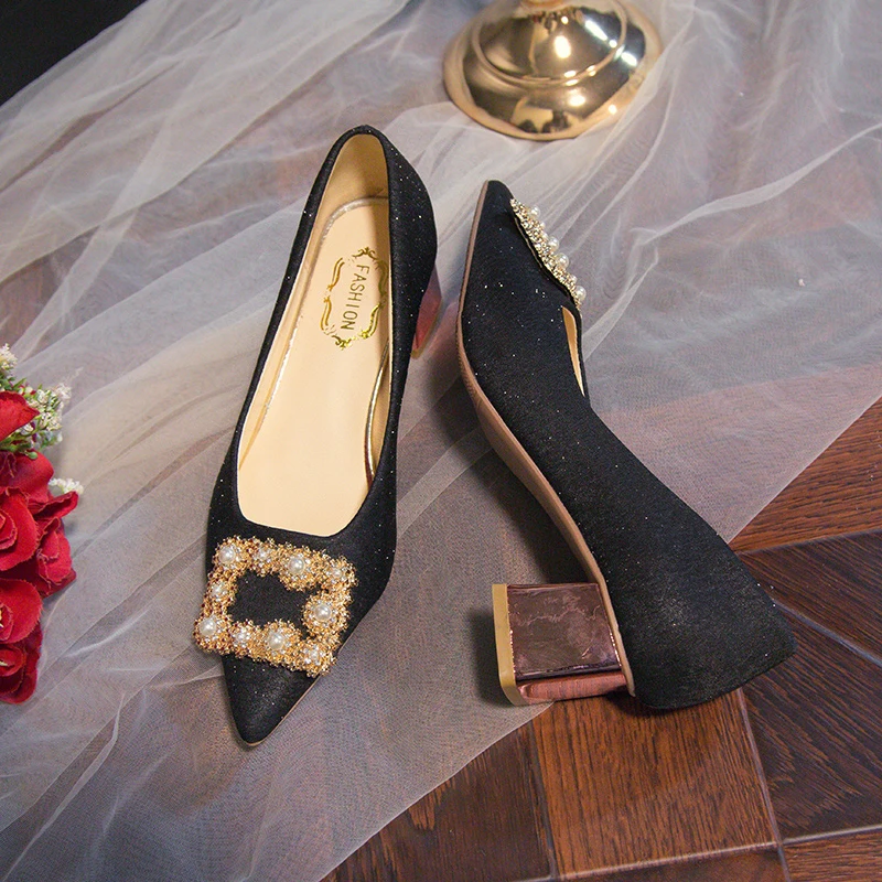 2024 Spring and Autumn Women's High Heels Pearl Chain Decorative Pointed Thin Heel Shoes Temperament Versatile High Heels 35-43