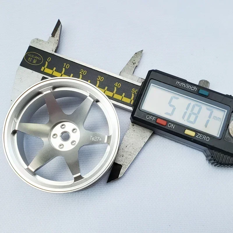 Ruote RC da 4 pezzi, pezzi di ricambio e accessori, mozzi ruota in lega di alluminio per veicoli 1:10