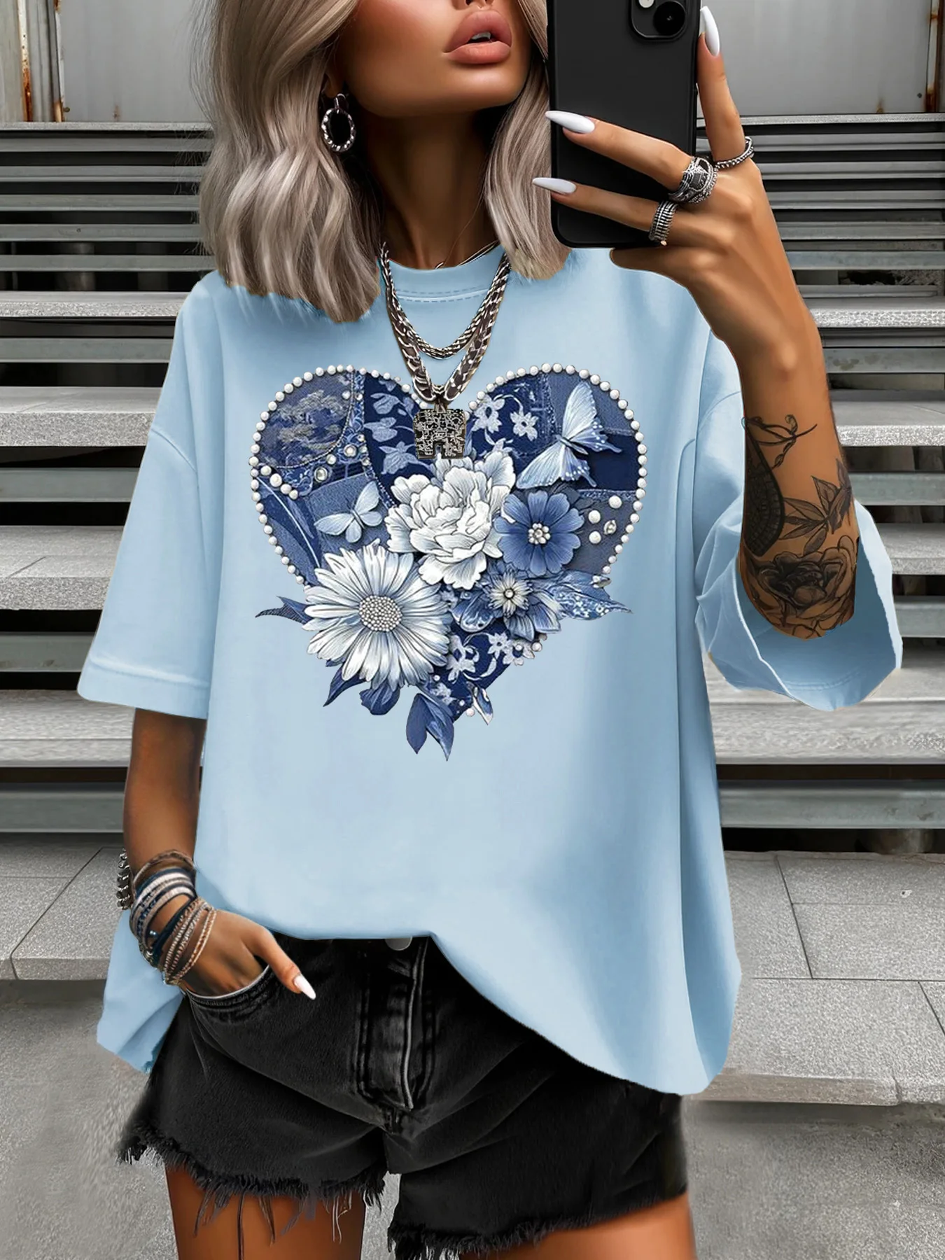 

Летняя женская футболка больших размеров, оригинальный дизайн, модные женские повседневные топы с короткими рукавами и принтом синего сердца и цветов с круглым вырезом