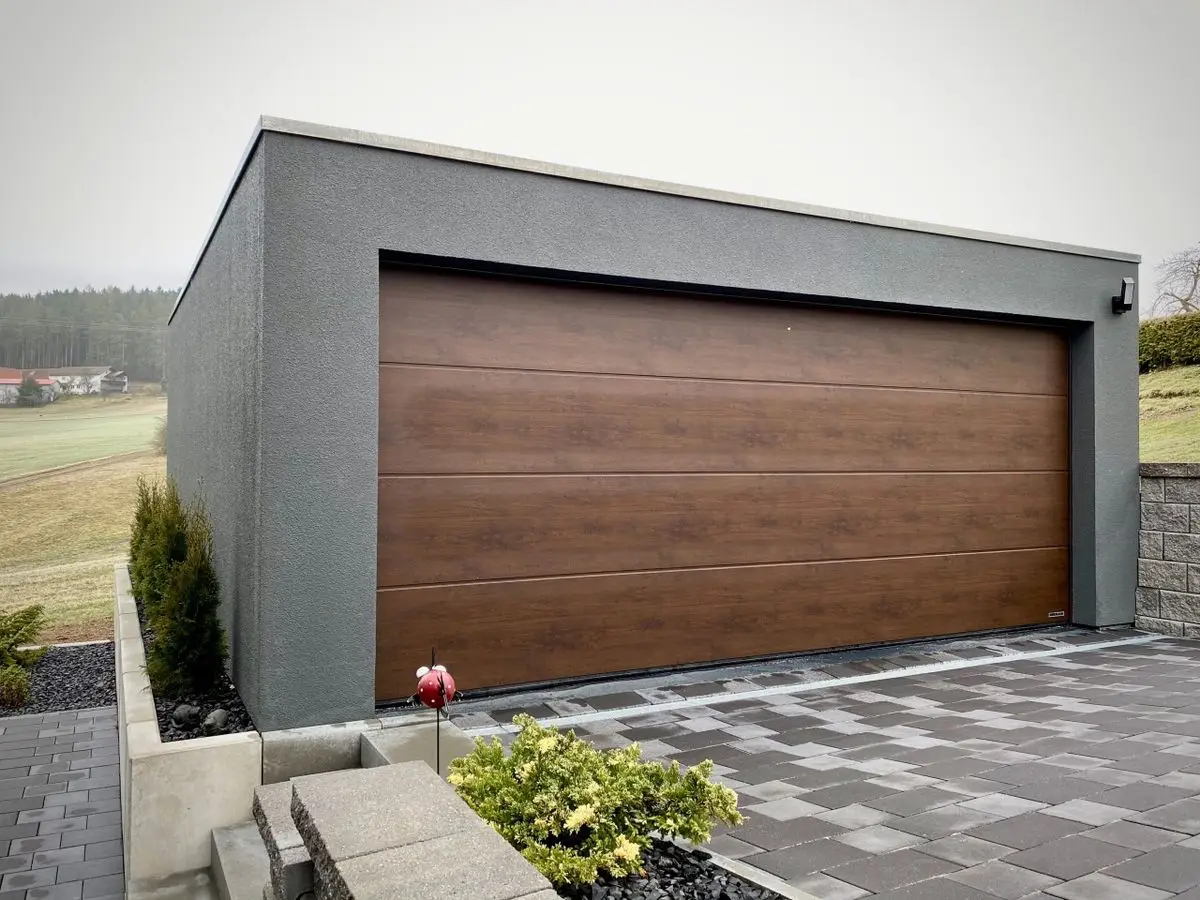 

Hot Sell High Quality Modern Style Residential Villa Exterior Doors Energy Saving Aluminum Alloy Automatic Roll Up Garage Door