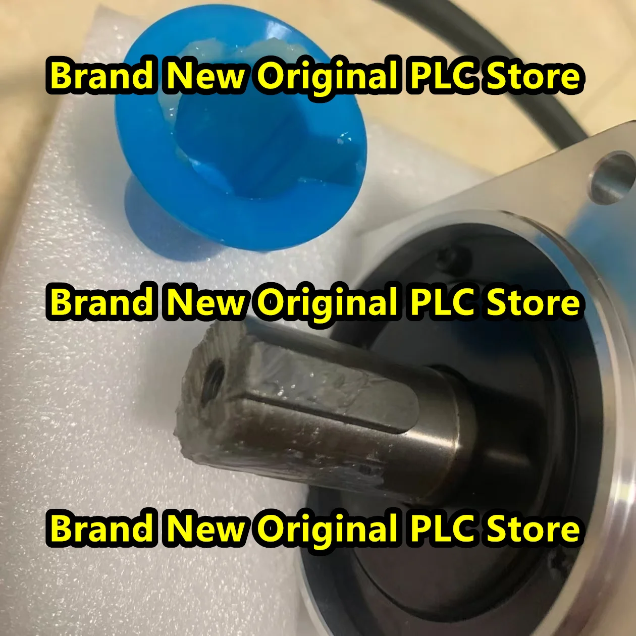 Servo Motor BCH0802O12A1C  new original