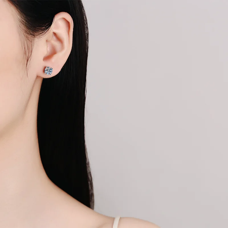 

Moissanite Gemstone Clear D Color 925 Sterling Silver Small Tiny Dazzling Stud Earrings For Women Fine Jewelry Boucle d'oreille