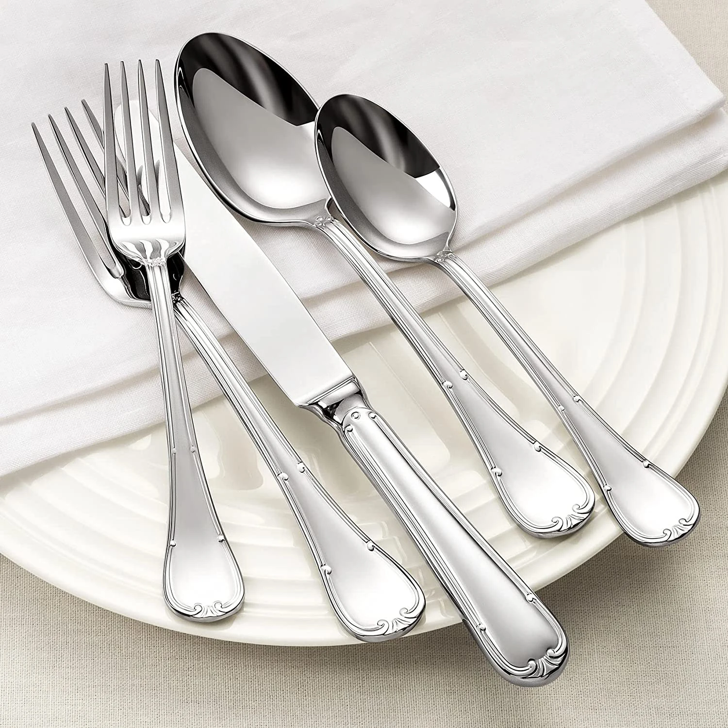 1/2 Pieces Fine Silverware Set Elegant Stainless Steel 18/10 Cutlery Mirror Polish For Hotel Wedding Party Gift Dishwasher Safe