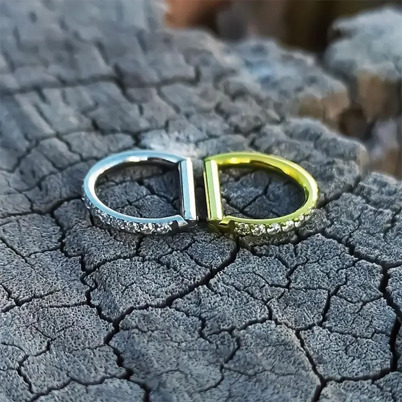G23 Titanium Piercing Jewelry 16G 8/10/12mm Nose Ring Half Ring CZ Paved D Shape Segment Ring Clicke Cartilage Tragus Helix Lip