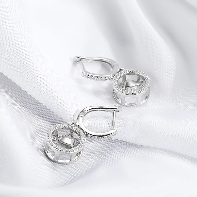 Smyoue White Gold Plated 0.5/1CT Moissanite Drop Earring for Women Sparkling Beating Heart Earring S925 Sterling Silver Jewelry