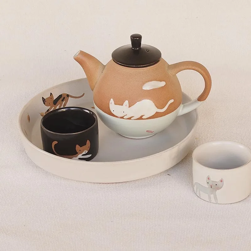 Hand-painted ceramic writer, underglaze colored cat, cute healing, cute Japanese tea set, pot, cup, and plate