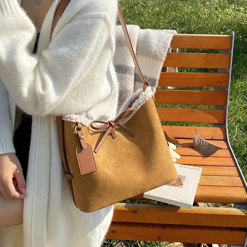 

Luxury 2025 Women's Quilted Shoulder Bag, Retro Inspired Chain Strap Purse, Multifunctional Casual Shopper for Weekend & Travel​