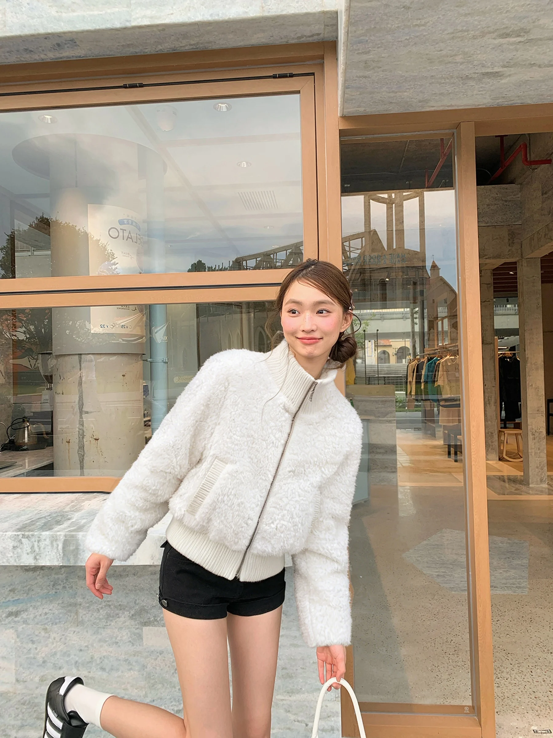 

White Fce Sweatirt Women's Small Size Winter New Warm ort Stand Collar Jaet Lamb Fur Coat Zipper Long Sve Ladies ...