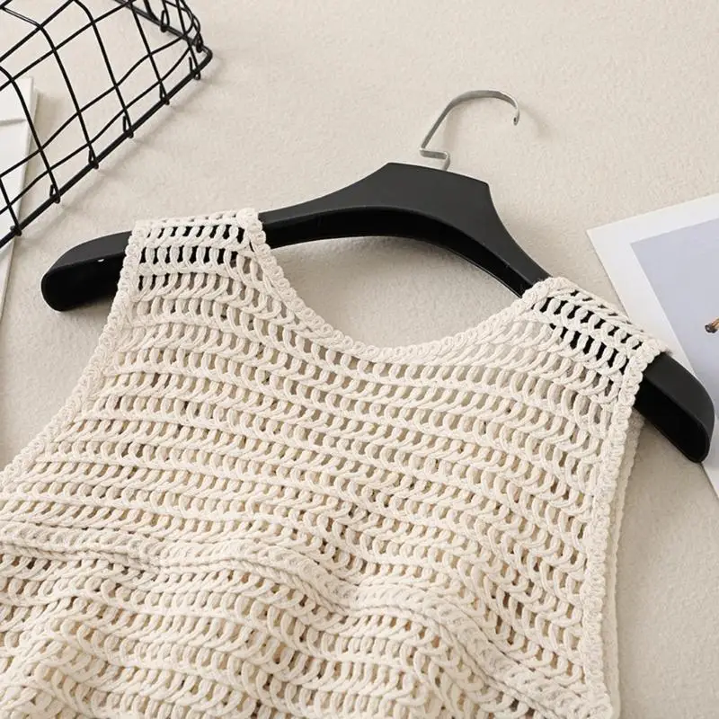 39BC Lightweight Spandex Knit Vest Stylish Lace Detail Stretchy Comfortable Fit Casual Or Prom Outfits For Women
