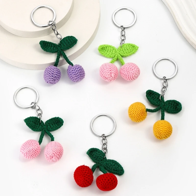 Charm Crochet Cherry Keychain Bag Pendant Exquisite Handmade Cartoon Fruit Hanging Key Chains for Women Girl Gift Accessories