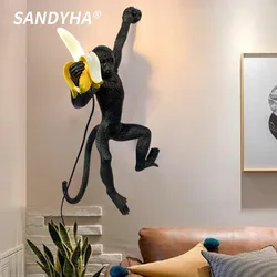 Nordic Creative Industrial Style Animal Monkey Banana LED Wall Lamp Suitable For Living Room Restaurant Bedroom Furniture Decor