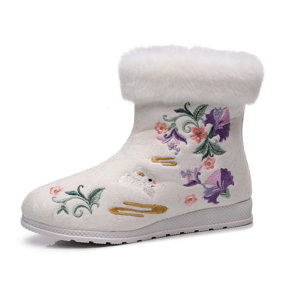 Fashion Winter Boots Women\'s Shoes Ethnic Style Embroidered Short Boots Women Warm Snow Shoes Female Antiquity Dance Flat Boot