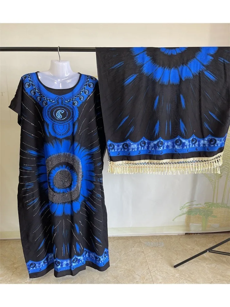 Plus Size Boho Beach Cover up Wide Off-Shoulder Kimono Floral Print Rayon Robe com Lenço de franjas anexadas para mulheres