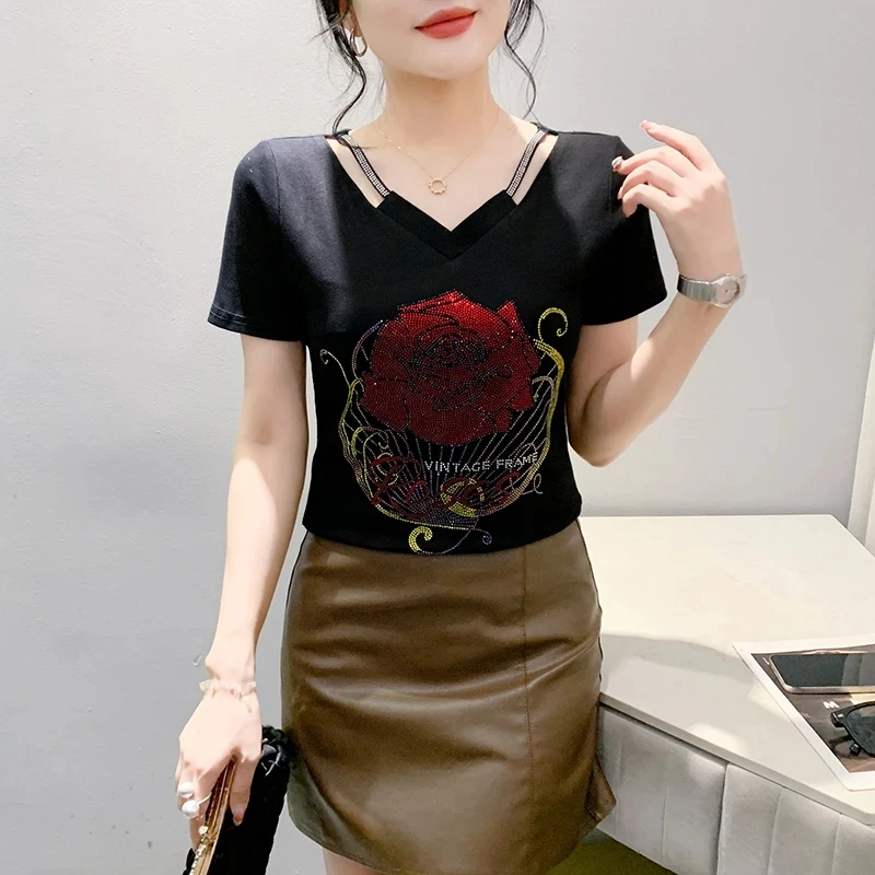 Koreaanse Zomerkleding Voor Vrouwen Mode Glanzende Diamanten Bloem T-Shirt Tops Vrouwelijke Sexy Elegante V-Kraag Shirt T-Shirts