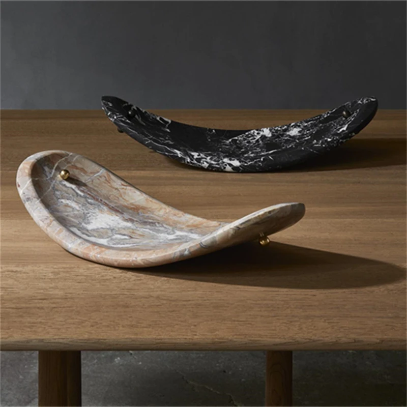 

Yellow travertine shape disposable snack plate home party fruit melon model life coffee table decoration ornament