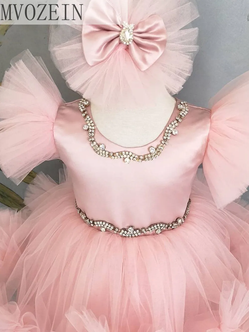 Vestido de bebé con tren para niña, vestido de princesa hinchado rosa, vestido de primera comunión, bonito vestido de bebé para niño, primera comunión