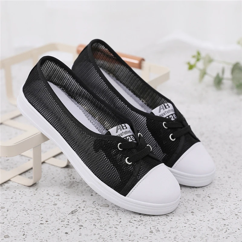 Small white shoes female students summer hollow out net surface mesh han edition joker flat canvas shoes lighter leather shoes