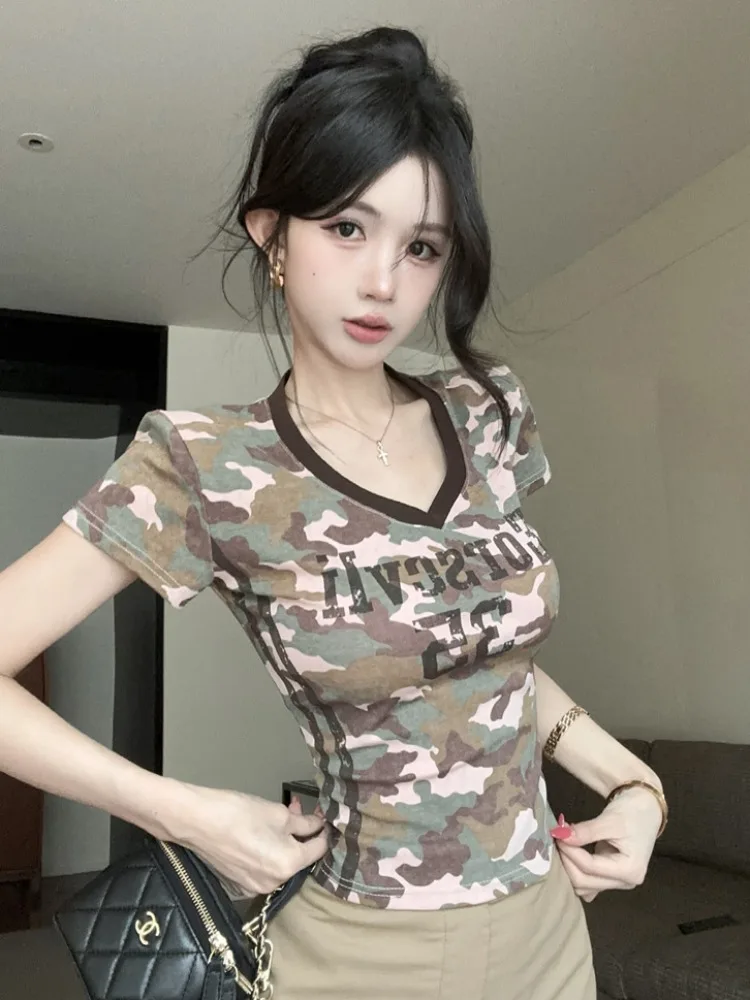 

Summer New American Hot Girl Style Camouflage V-neck Fashion Short Sleeve T-shirt Women's Proper Shoulder Design Slimming Top