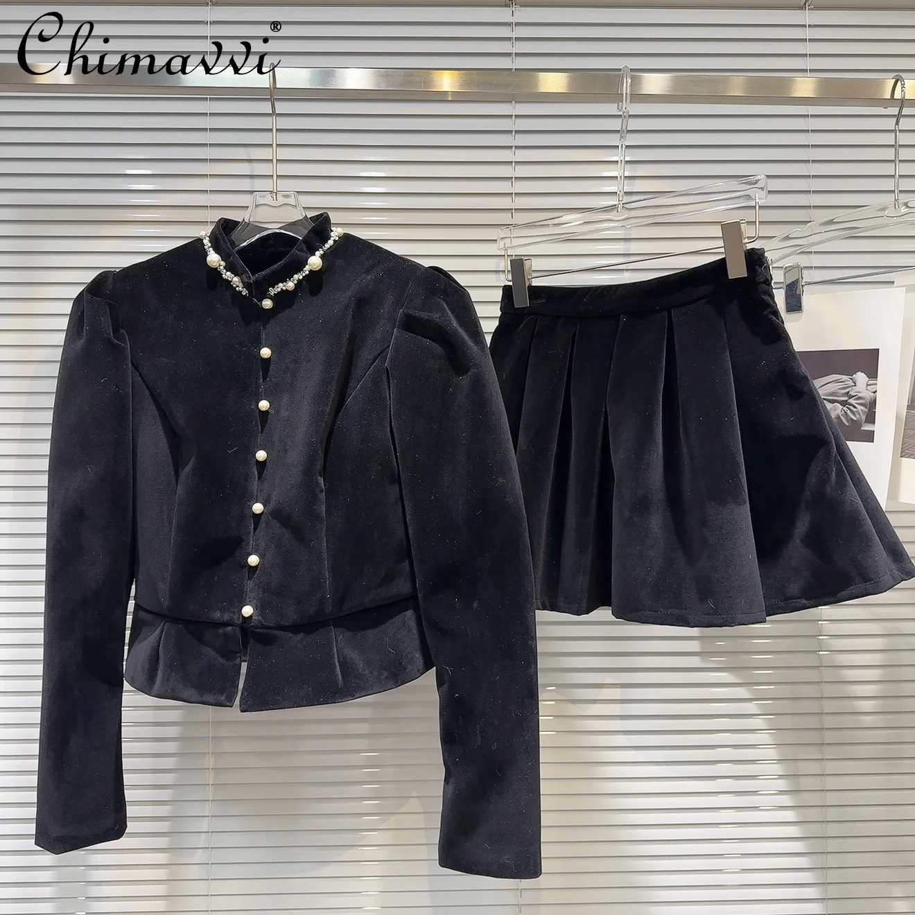 Elegant Temperament Socialite Pearl Buckle Black Cotton Padded Velvet Jacket High Waist Pleated Skirt Two-piece Set Women Winter