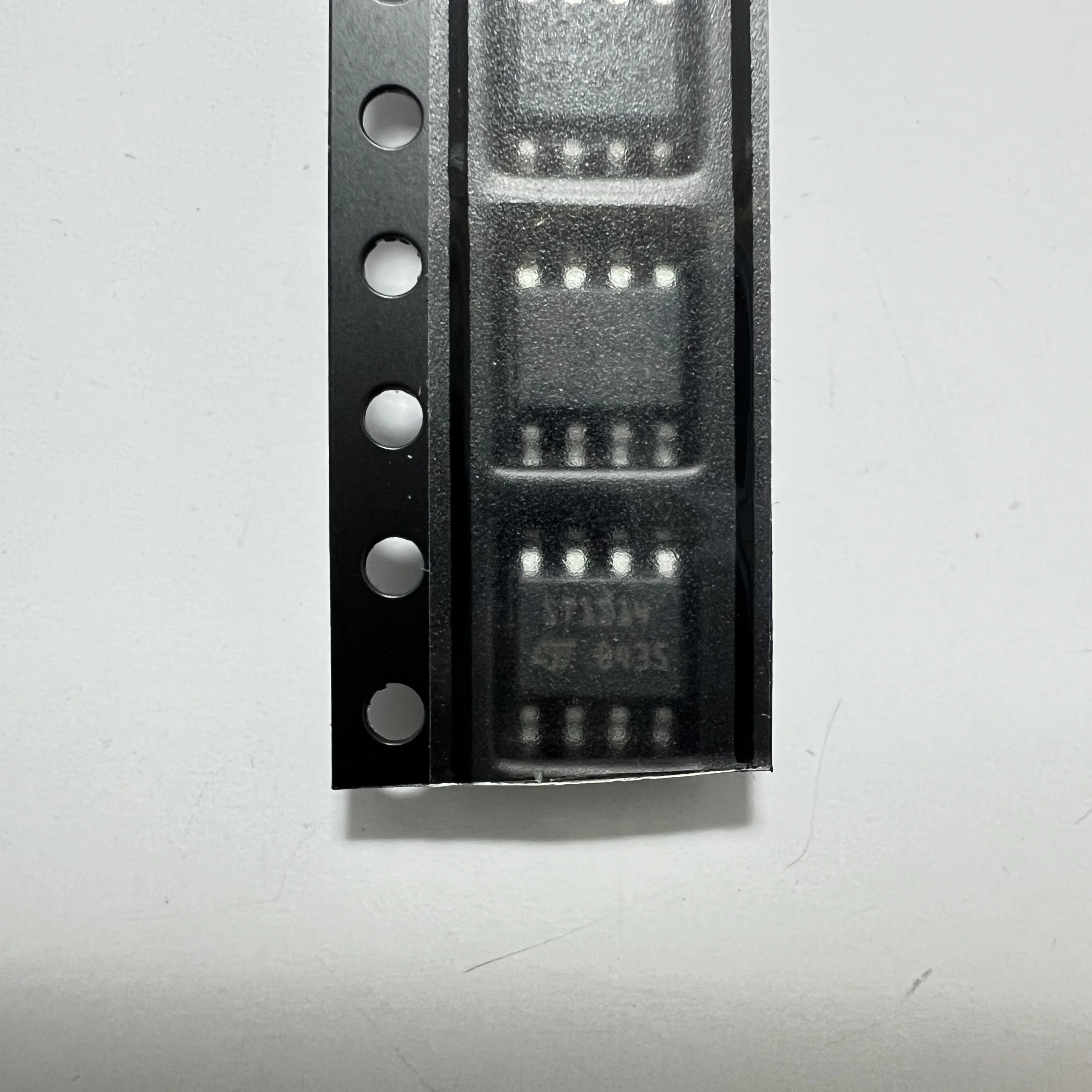 

10PCS/LOT(DC-DC Controllers) ST1S14PHR