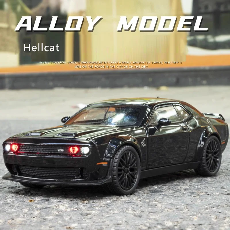 1:24 Srt Hellcat Alloy Car Model Simulation Sound And Light Pull Back Toy Car Metal Sports Car Boys Collection Ornaments Gift