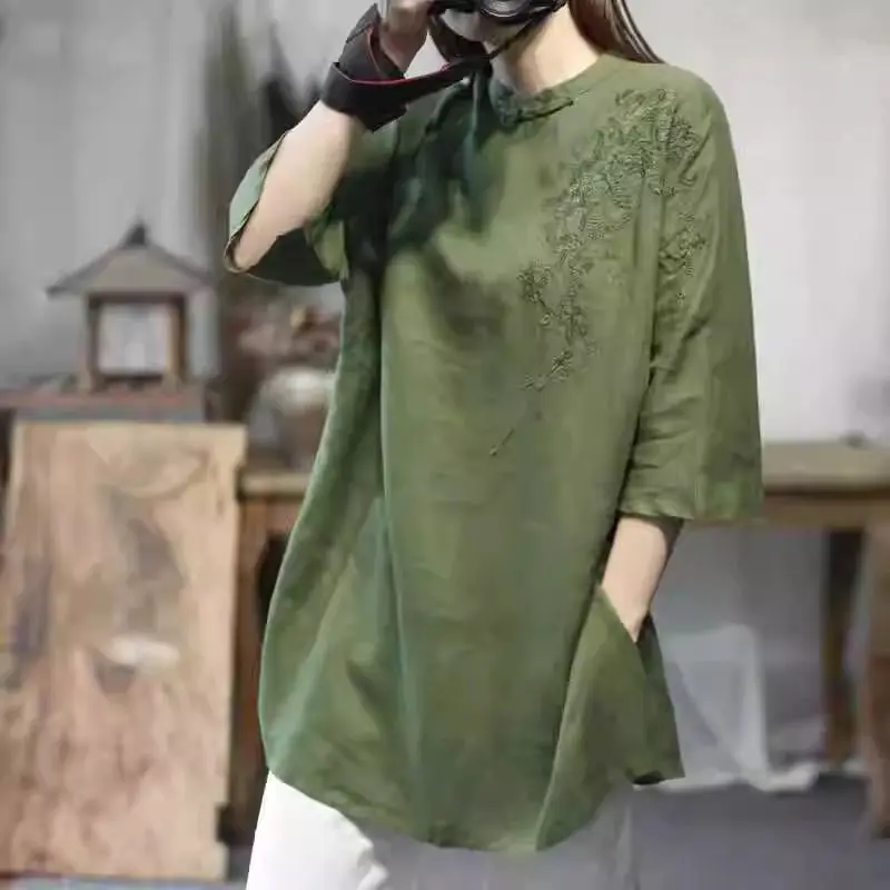 

New Chinese Style Summer Retro Loose Embroidery Top