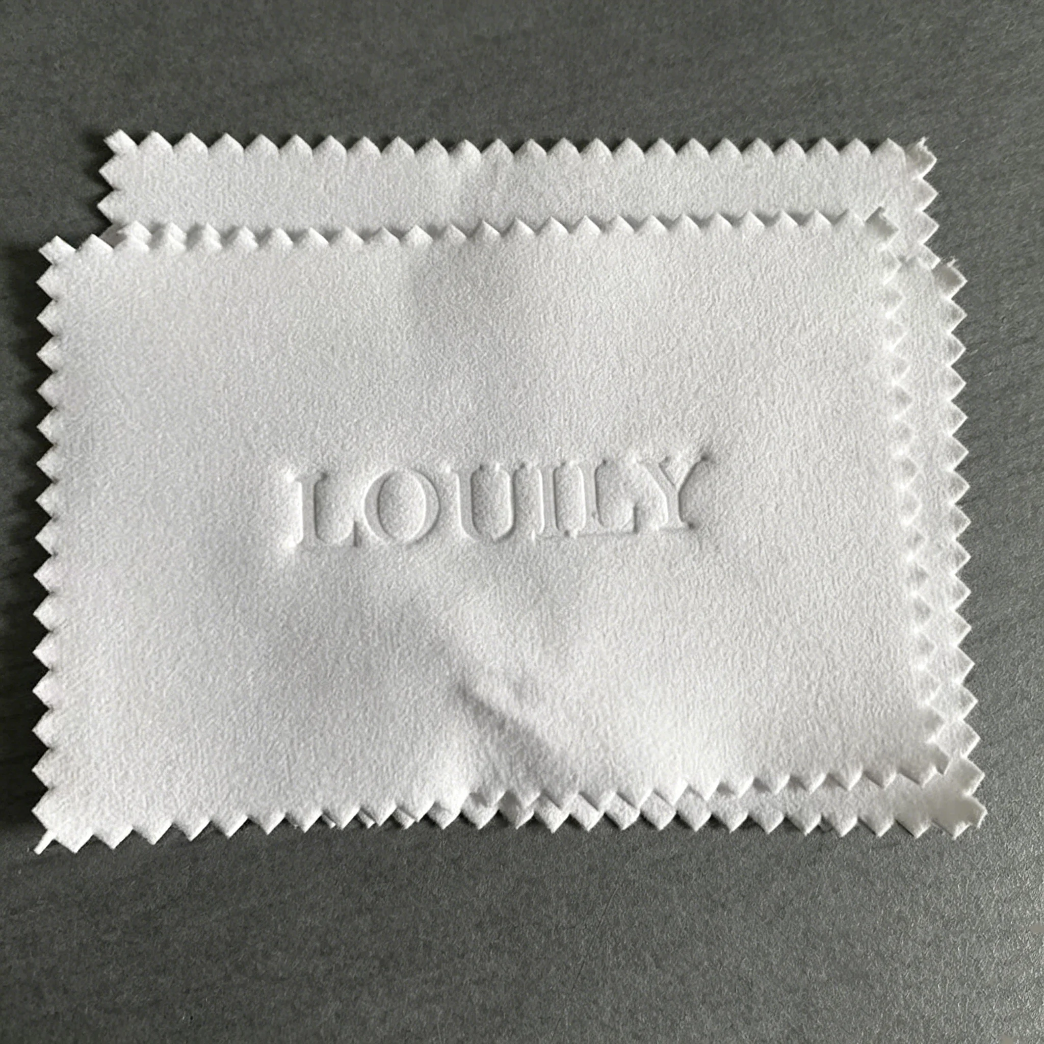 50Pcs Custom Logo Suede Silver PolishingCloth 6.5*10cm Individually WrappedJewelry Cleaning Cloth for Gold SilverTarnish Remover
