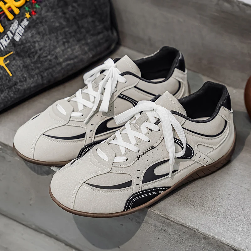 

2026 Men's Retro Trainers Lightweight Breathable Suede Leather Patchwork Casual Sneakers Non-slip Sole Spring New Fashion Shoes
