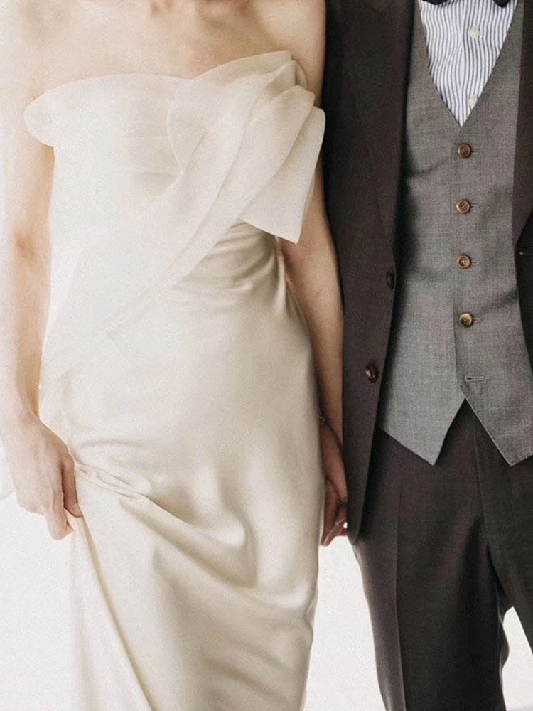 

Короткое свадебное платье из красного атласа с силуэтом «русалка», простое платье для подружки невесты на церемонию и свадебный прием