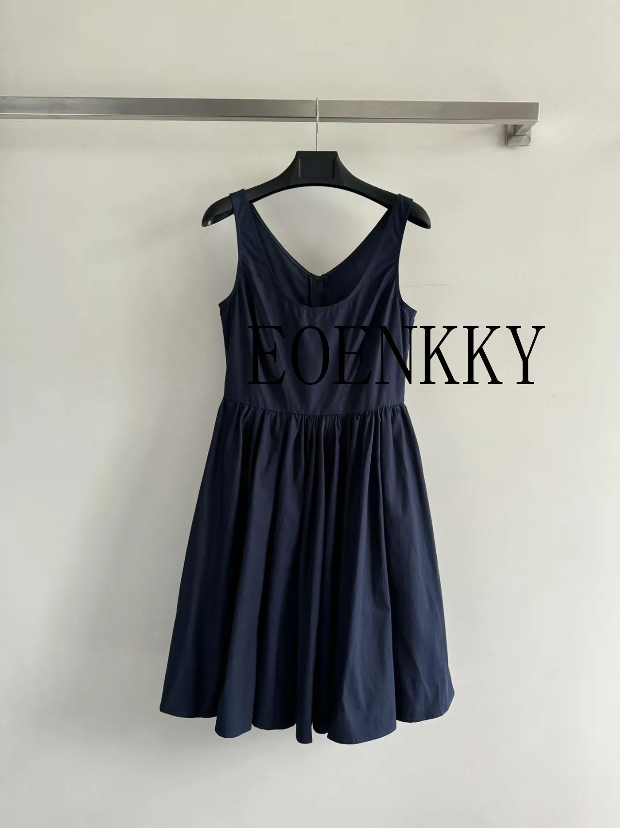 

Fyion 2025 New Runway Design Summer Sleeveless Black Dress Women Beading Sexy Ladies Hot Sale Party Knee-Length Vestidos 1
