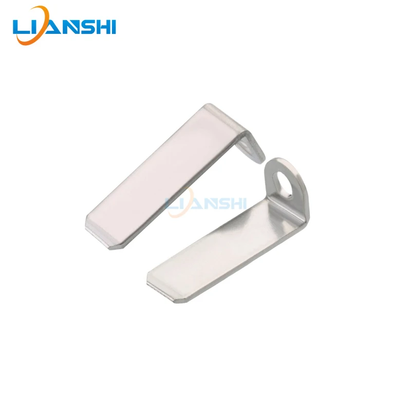 

The 100pcs BX018 automotive connector terminal is compatible with the automotive plug 7122A-6.3