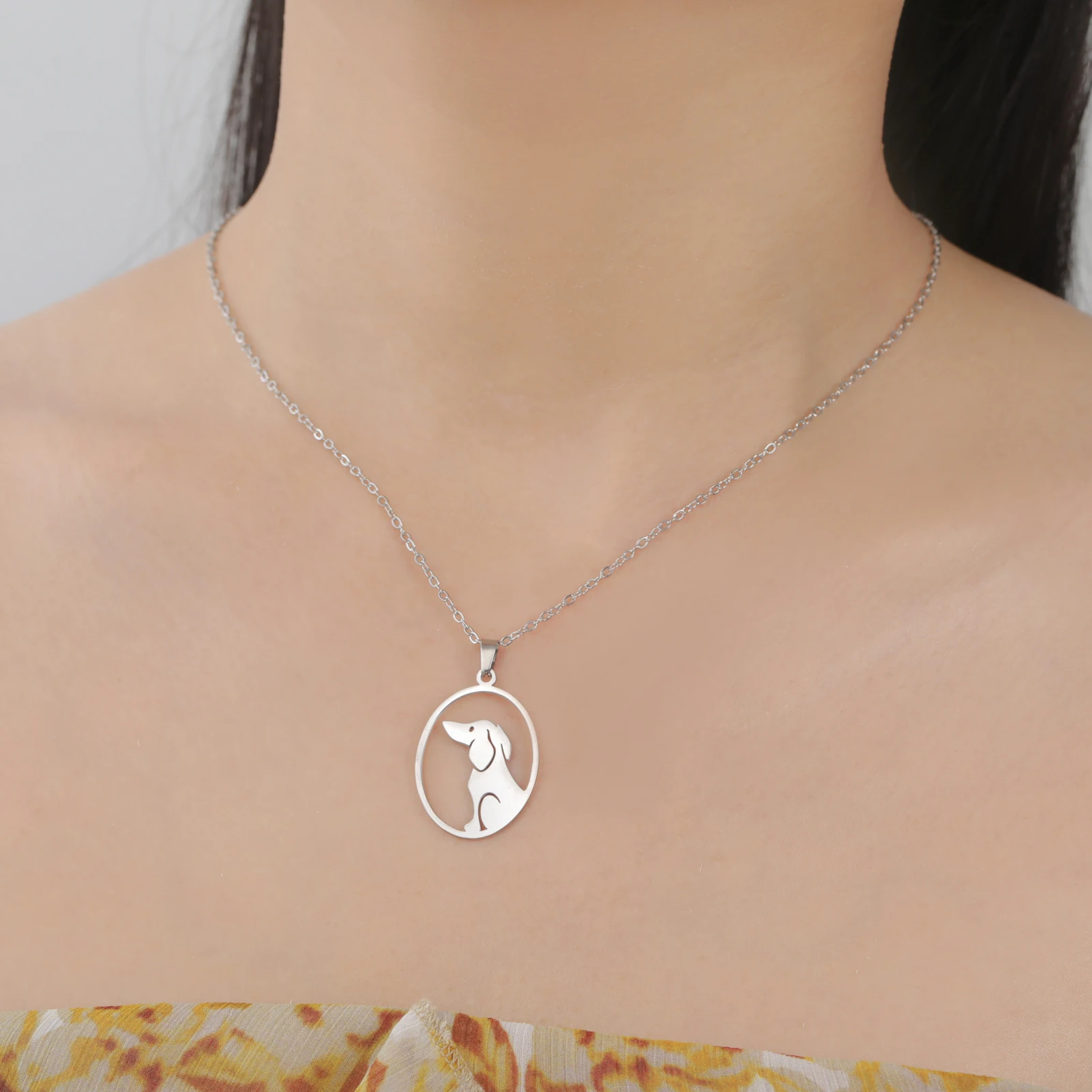 Cute Sitting Dog Pet Pendant Women's Necklace Golden Retriever Dachshund Choker Neck Chain Gift Stainless Steel Jewelry