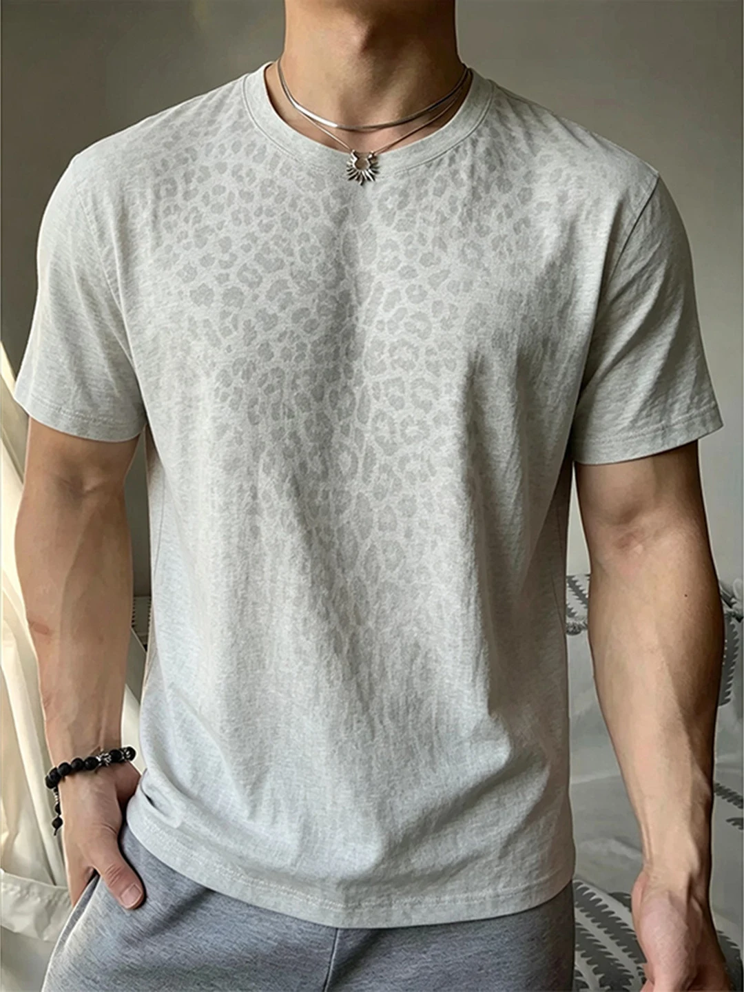 Cooling Breathable Short Sleeve Men's T-shirt American Sports Leopard Print Half Sleeve Summer Fitness Base Shirt Shoulder Pad