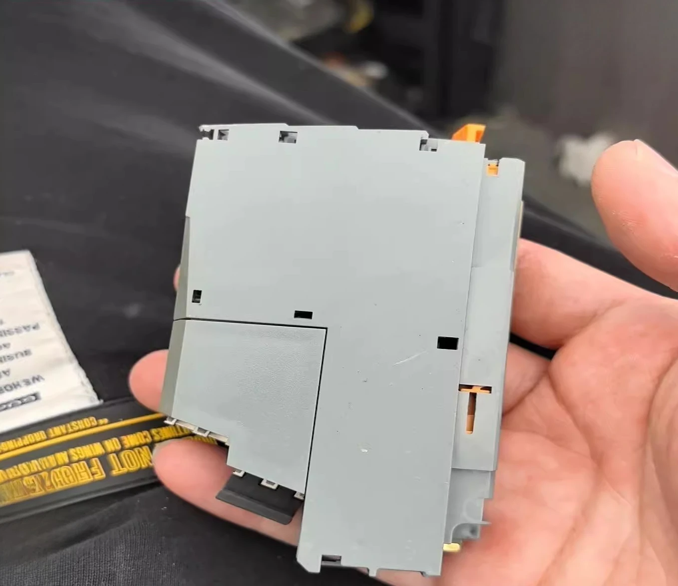 

X20HB2881 for disassembly