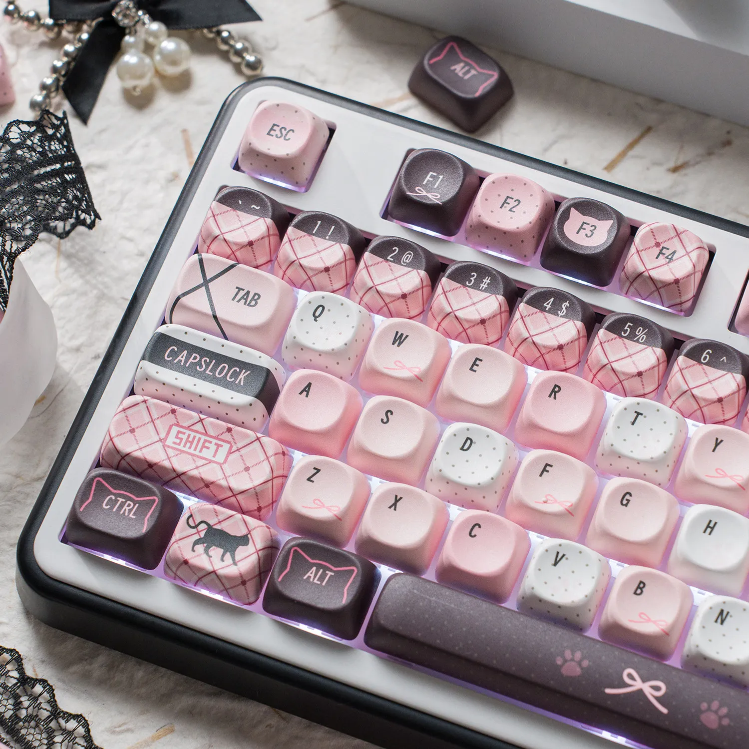 Kitty MOA Keycaps Black Pink Colorway PBT Dye Sub Cute Ball Keycap for 61/68/75/84/87/98/108 Layout& Split Keyboard 143 Keys