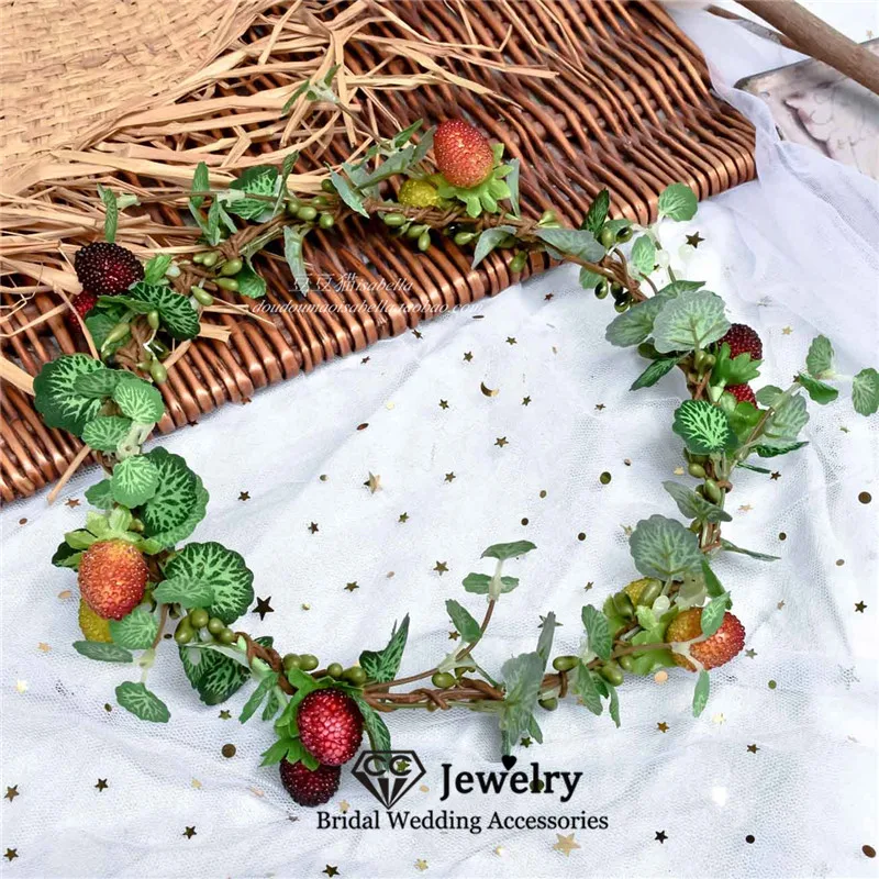 CC Berry Shape Headbands Women Hair Accessories Wedding Hairwear Bridal Headpiece Forest Style Wreath Leaf Party Hairbands DD28