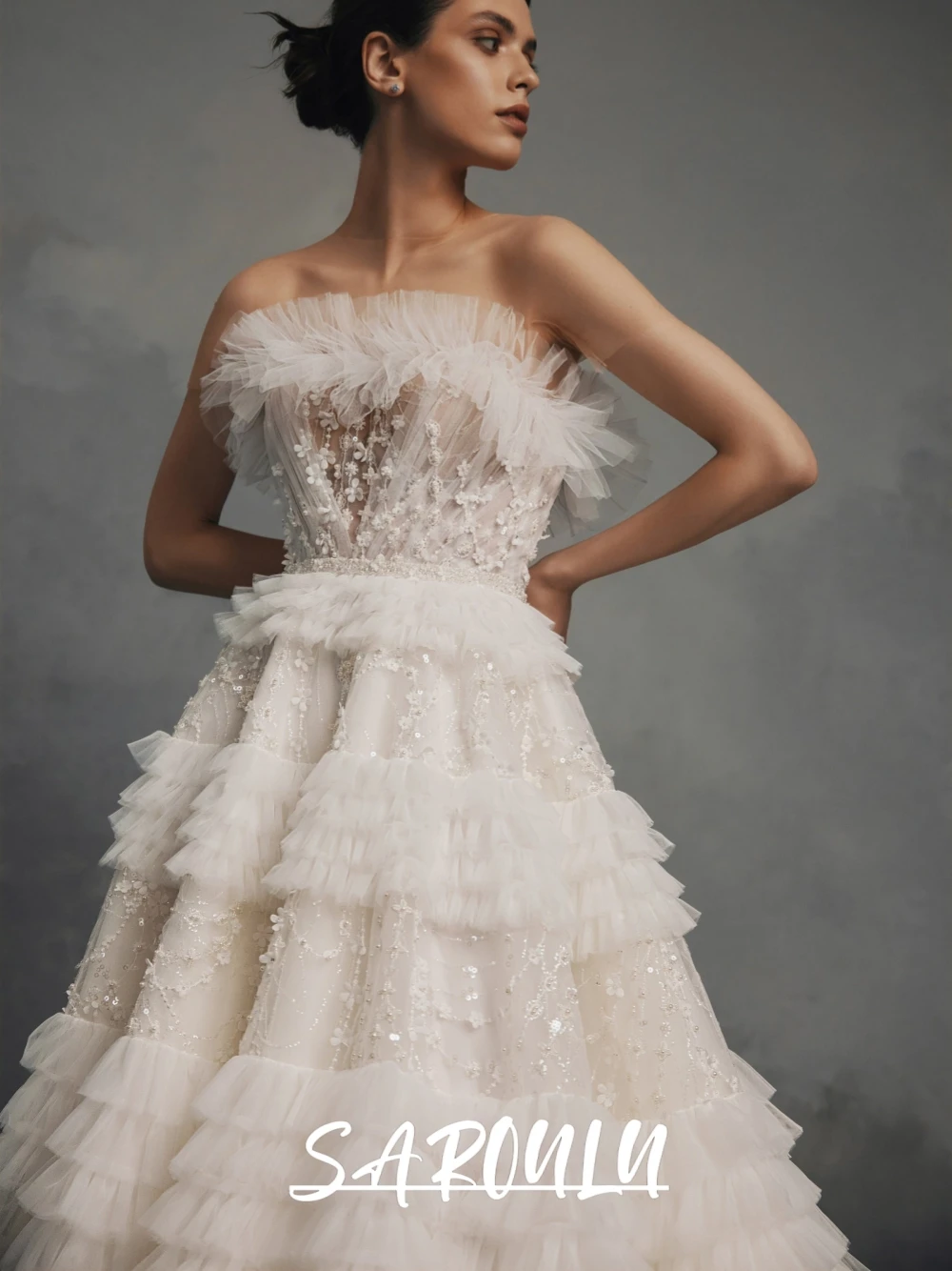 

Elegant Tiered Ruffles Short Sleeves Wedding Dress Luxury Bead Sequins Ball Gown Customized For Women Delicate Long Stylish Wear
