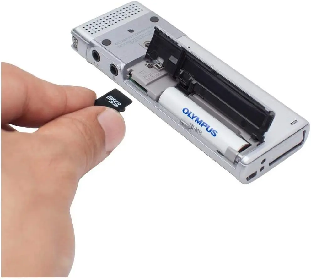 Grabadora de Voz Olympus DM-720 con 4 GB, Ranura Micro SD, Carga USB, Conexión PC Dirección, Modo de Transcripción, Plata