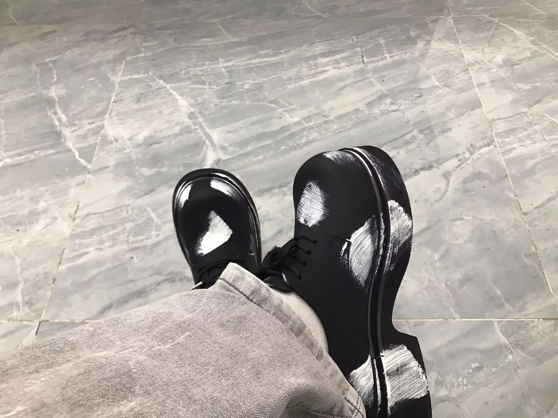 

2025 Destruction Wind Men's New Trend Versatile Personalized Casual Platform Big Head Leather Polishing Derby Shoes