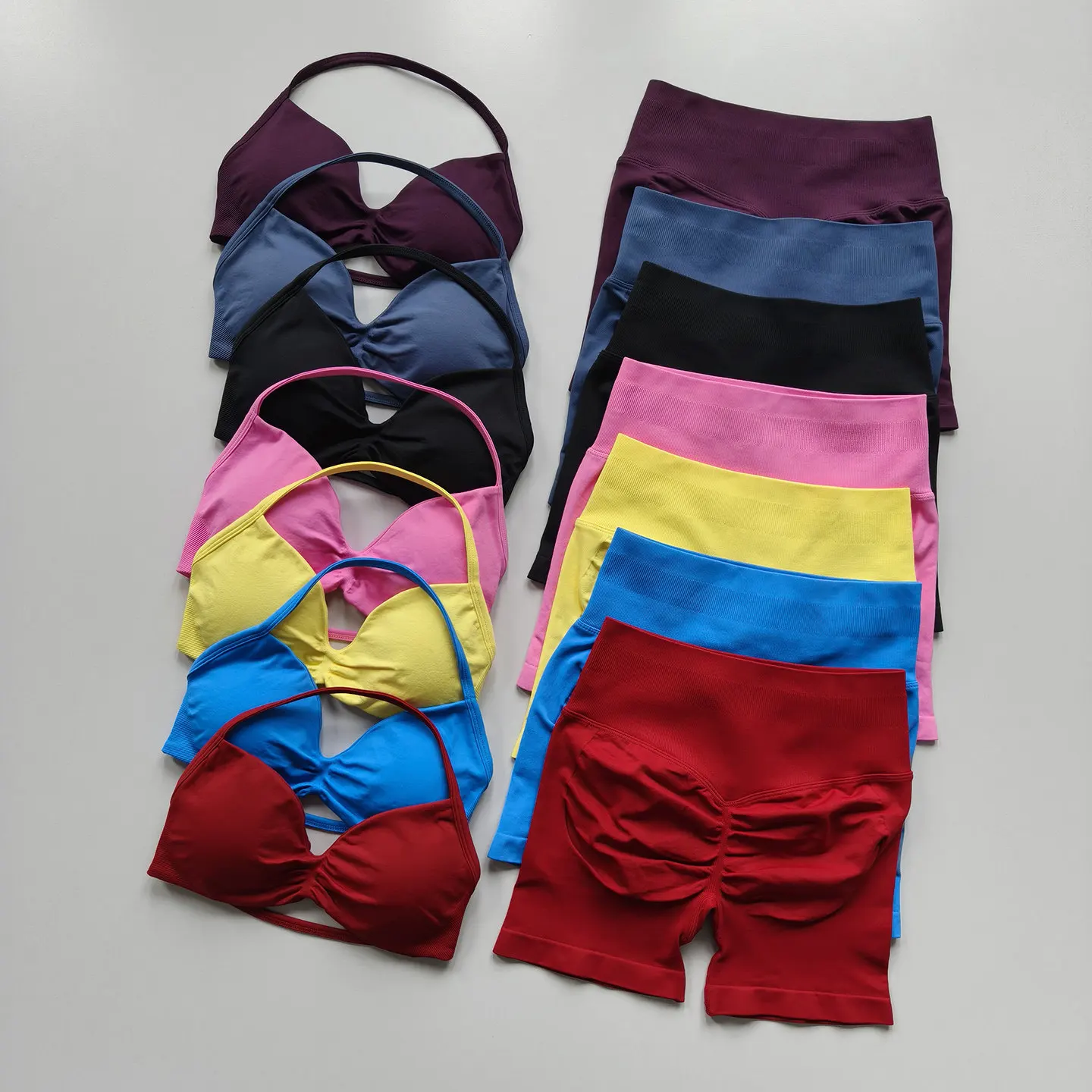 Women's High-Waist Yoga Set Sportswear Quick-Dry Breathable Backless Bra Gym Shorts for Summer Training Lifted Hip Sports Suit