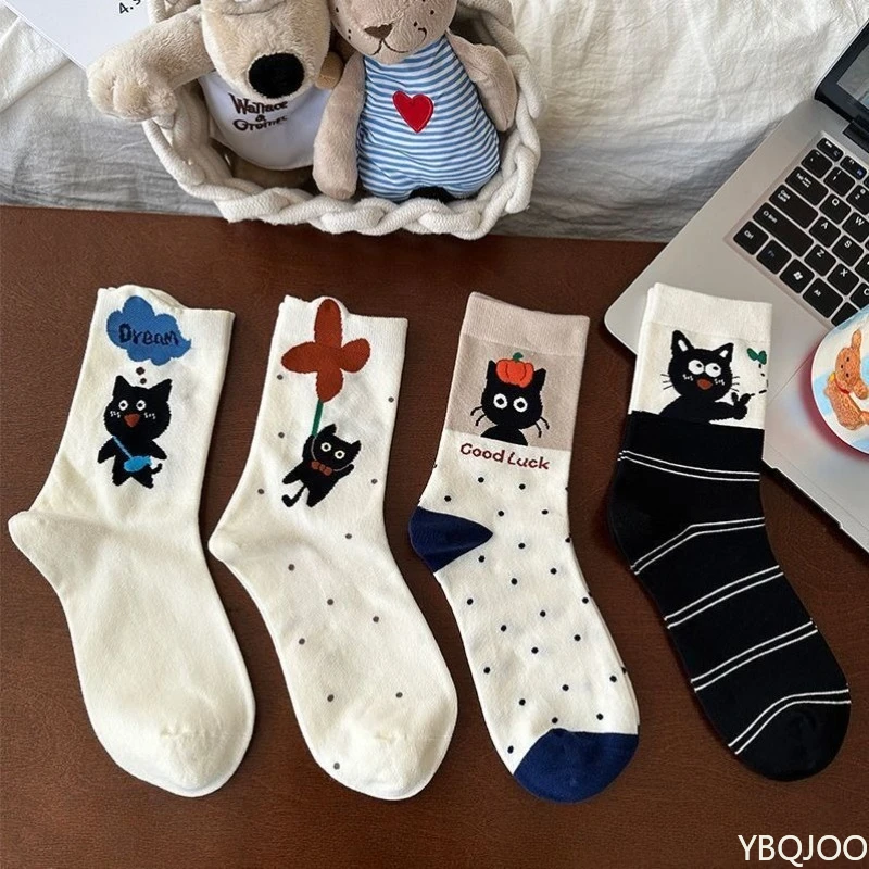 

4 пары универсальных дышащих женских носков с милыми мультяшными кошками и буквами на весну и осень, нишевые полосатые носки средней длины в горошек