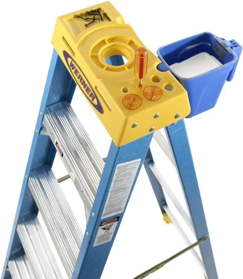 Step Ladder, 250 Lb, 3 in, 3-1/8 in Front X 1-3/4 in Rear, 2-Foot