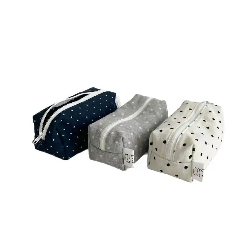 Stifteetui mit Polka-Dot-Muster, großes Fassungsvermögen, weiche Haptik, Stifttasche, Schreibwaren-Organizer, ideal für den Schulanfang, 1 Stück. – Detail 5