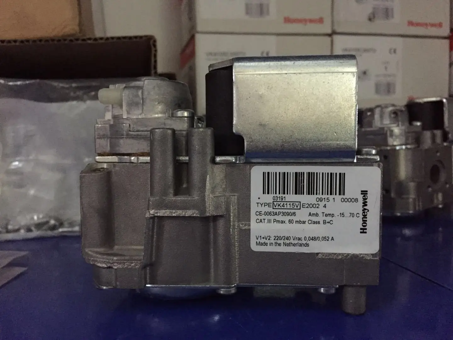 

Контроллер Honeywell S4565A2050, VK4105A, VK4105C, электромагнитный клапан настенного котла