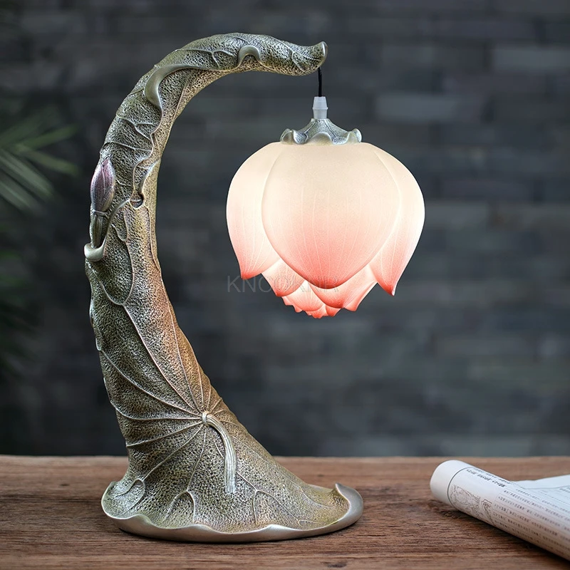 Lámpara de escritorio de estilo chino, lámpara de noche para dormitorio, decoración idílica Simple moderna, lámpara de mesa, arte con personalidad creativa, lámpara de loto